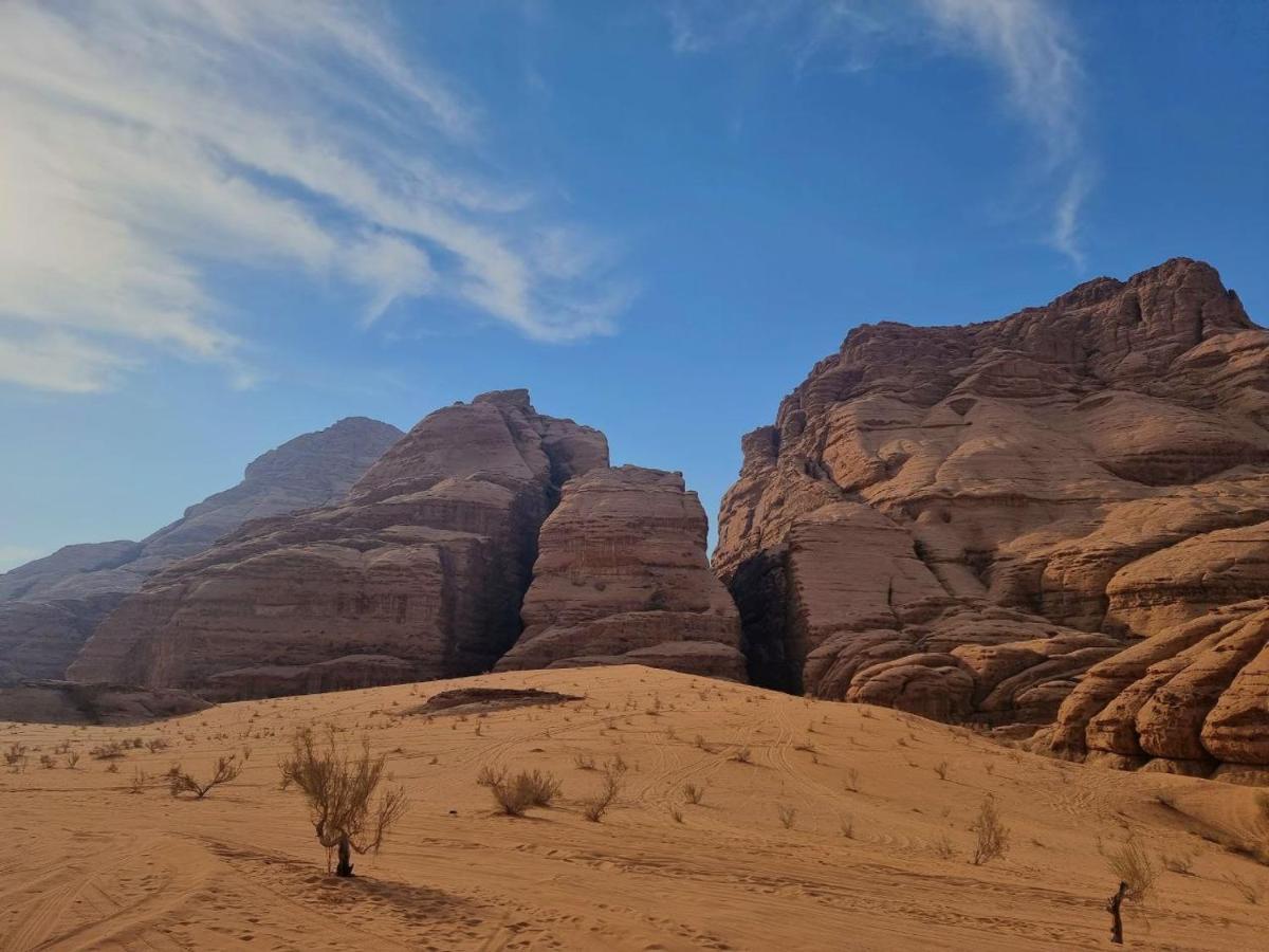 Wadi Rum Oscar Camp Exterior photo