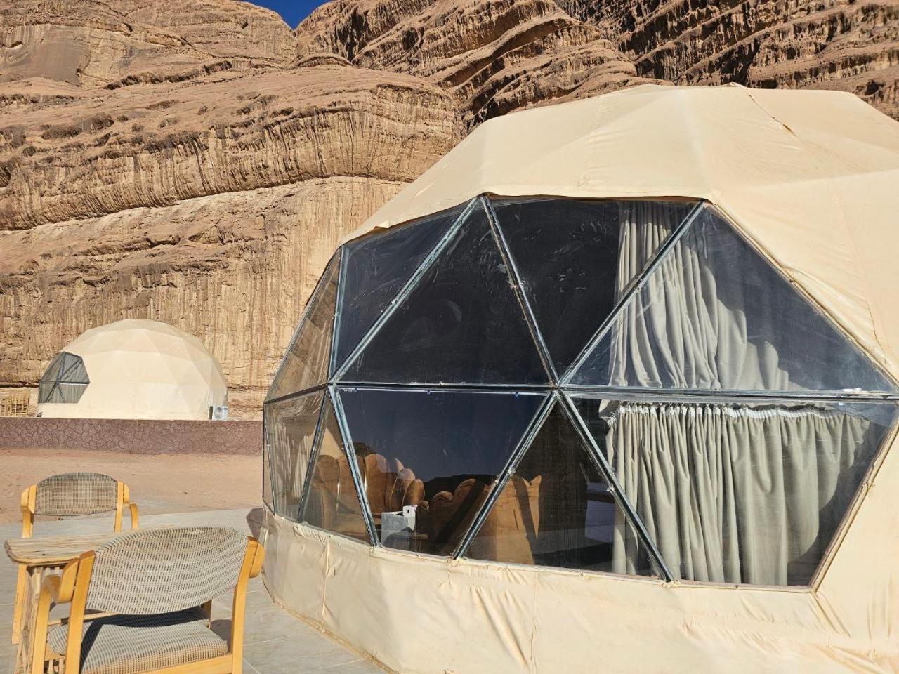 Wadi Rum Oscar Camp Exterior photo