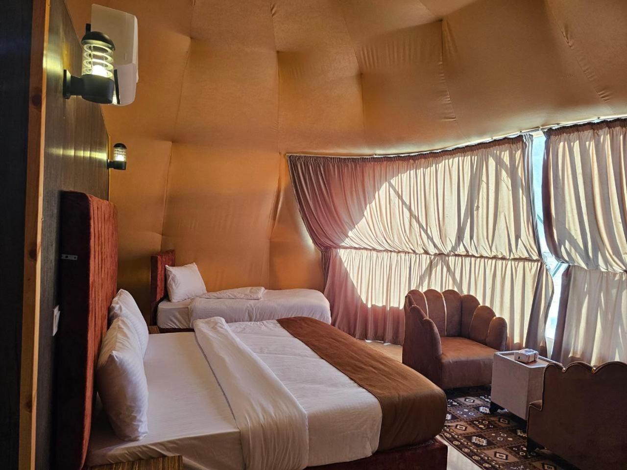 Wadi Rum Oscar Camp Exterior photo