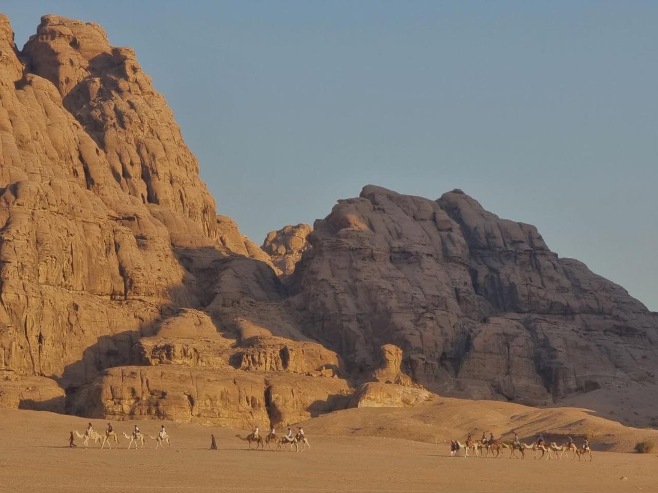 Wadi Rum Oscar Camp Exterior photo